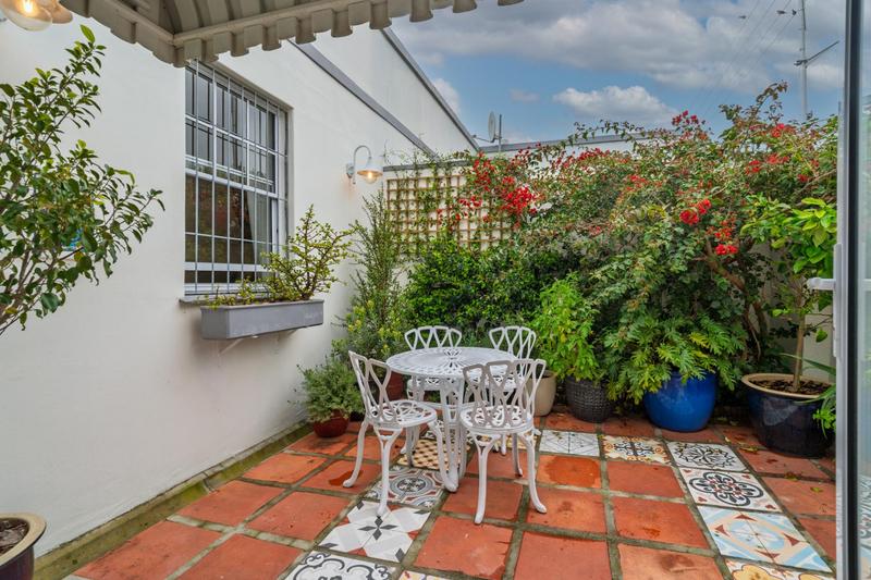 3 Bedroom Property for Sale in Harfield Village Western Cape
